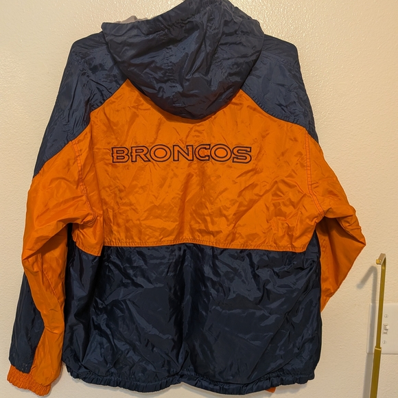 NFL Broncos Jacket Reversible - Picture 4 of 9